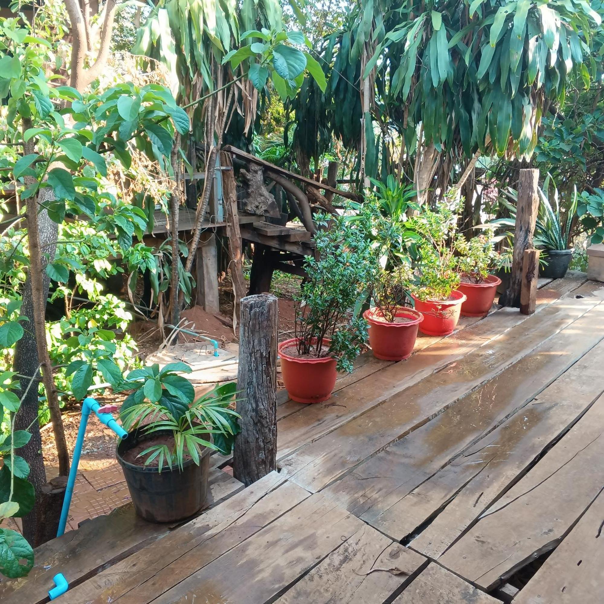 Familyhouse & Trekking Apartment Banlung Ruang foto